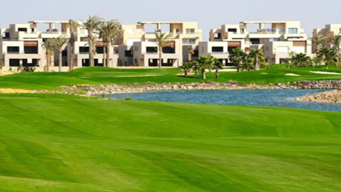 ready to move VILLA in hacienda bay palm hills