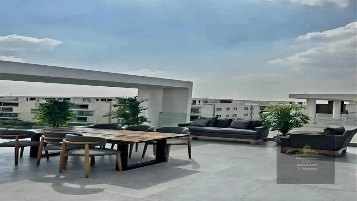Luxury Apartment for Sale - 350 sqm in Prime Location