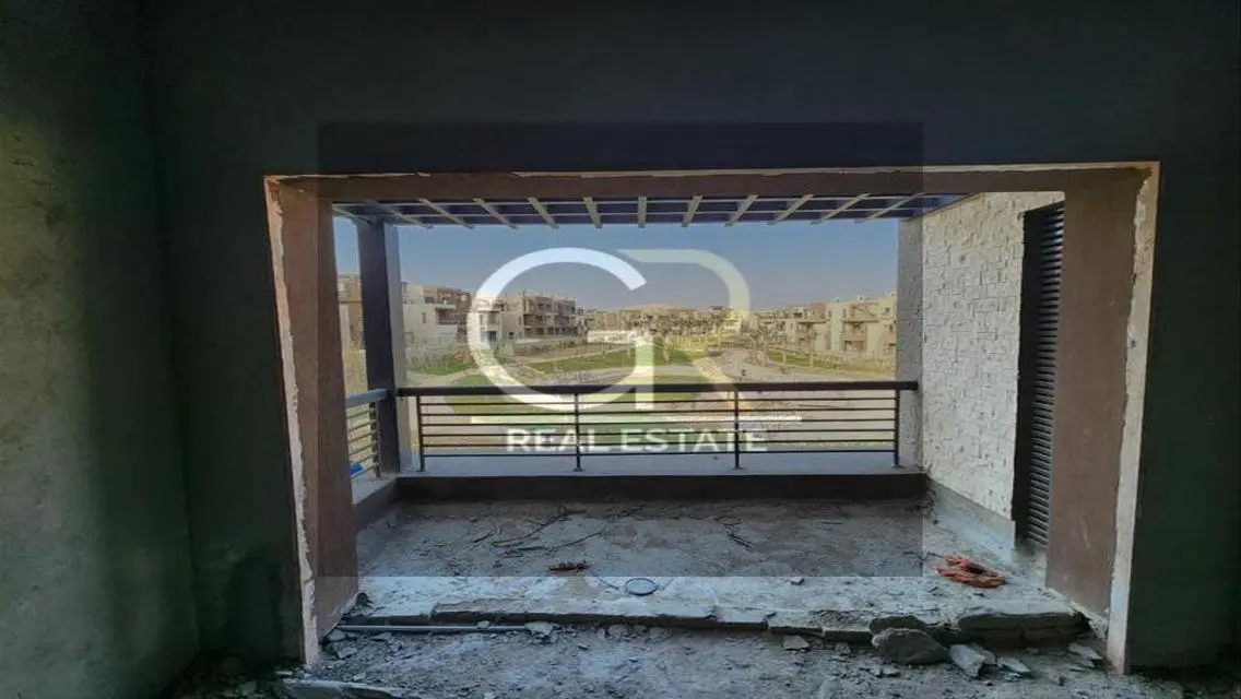 TOWNHOUSE FOR SALE AT NEWGIZA WESTRIDGE RTM R8