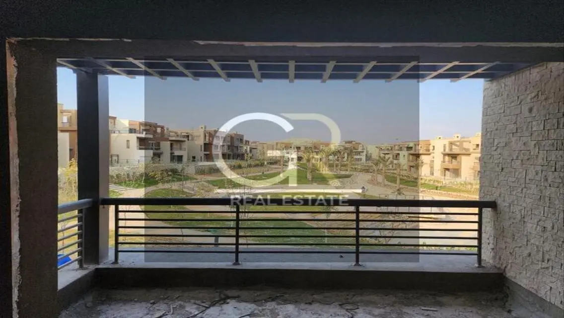 TOWNHOUSE FOR SALE AT NEWGIZA WESTRIDGE RTM R8