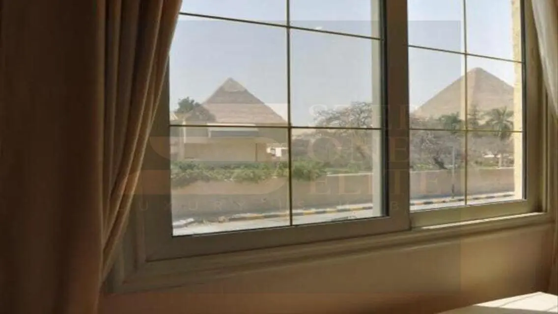 Duplex 180m for sale in front of the pyramids