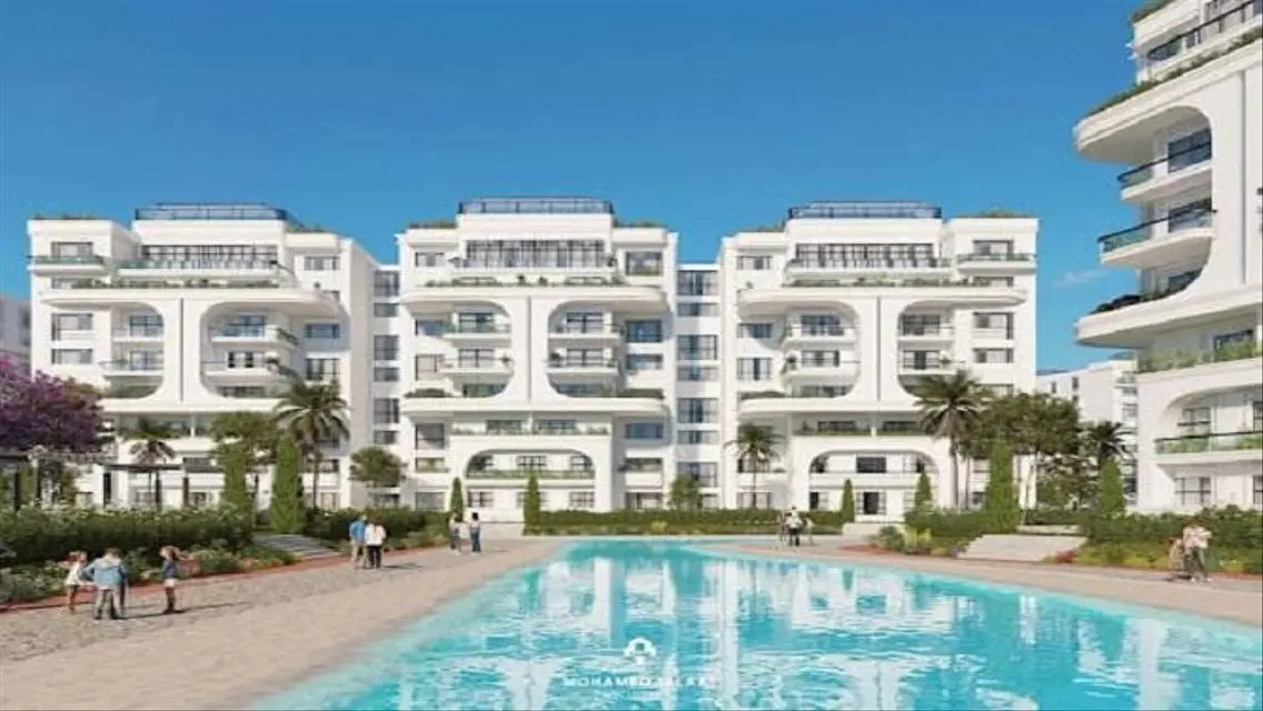 Luxurious Home with Spacious Private Pool and Garden