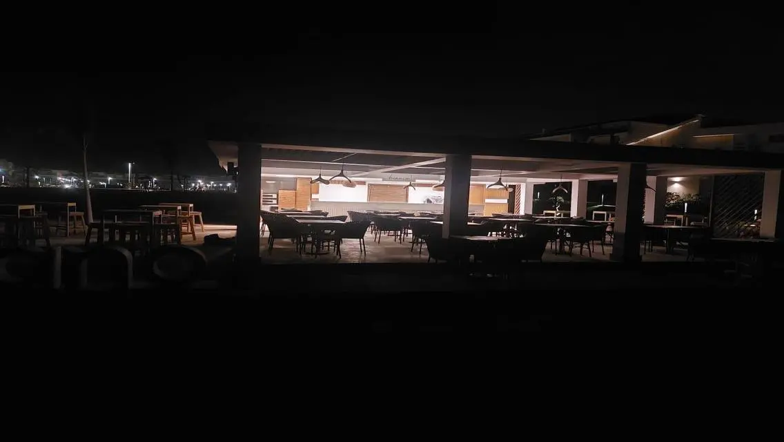شاليه ثاني برووف فيو بحر وحمام سباحة متشطب واستلام