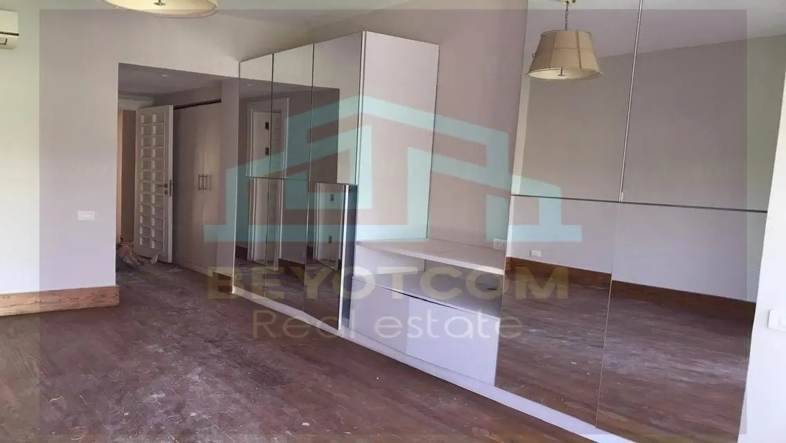 Ground floor apartment with a wonderful garden for