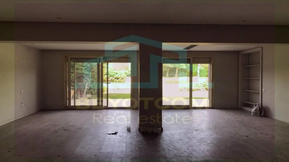 Ground floor apartment with a wonderful garden for