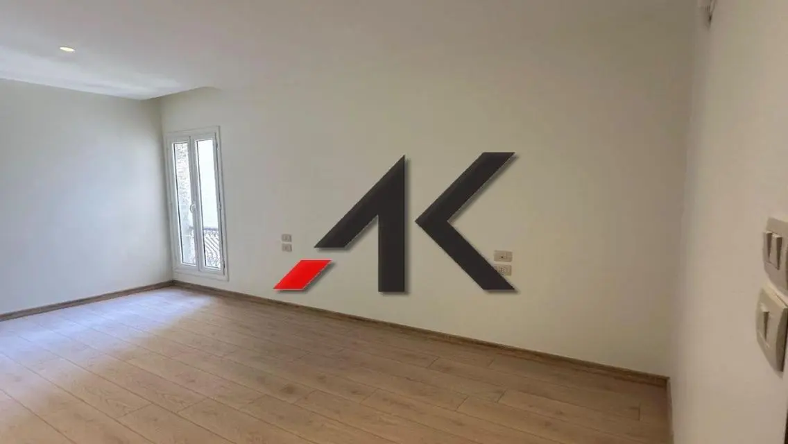 Finished Apartment in Mountain View Hyde Park