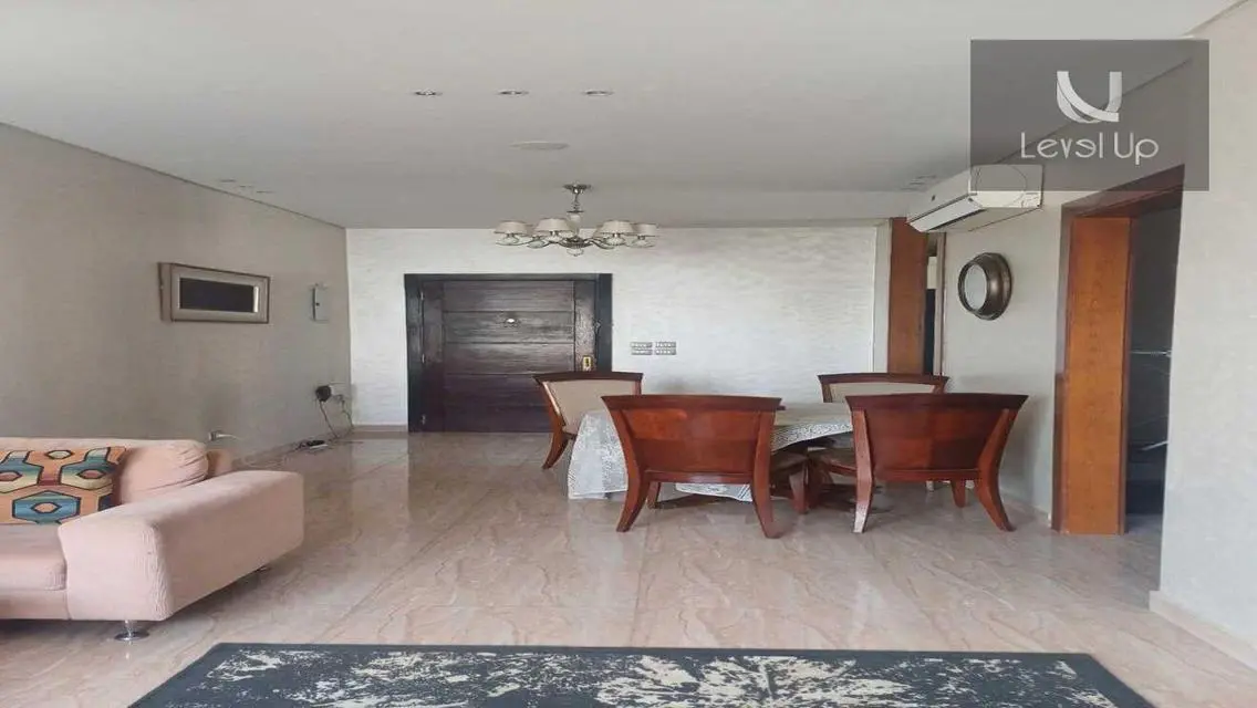 Stunning Apartment for Sale in the Heart of the City