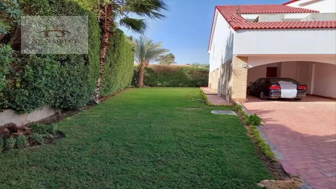 For rent in Al Rabwa Compound, Sheikh Zayed