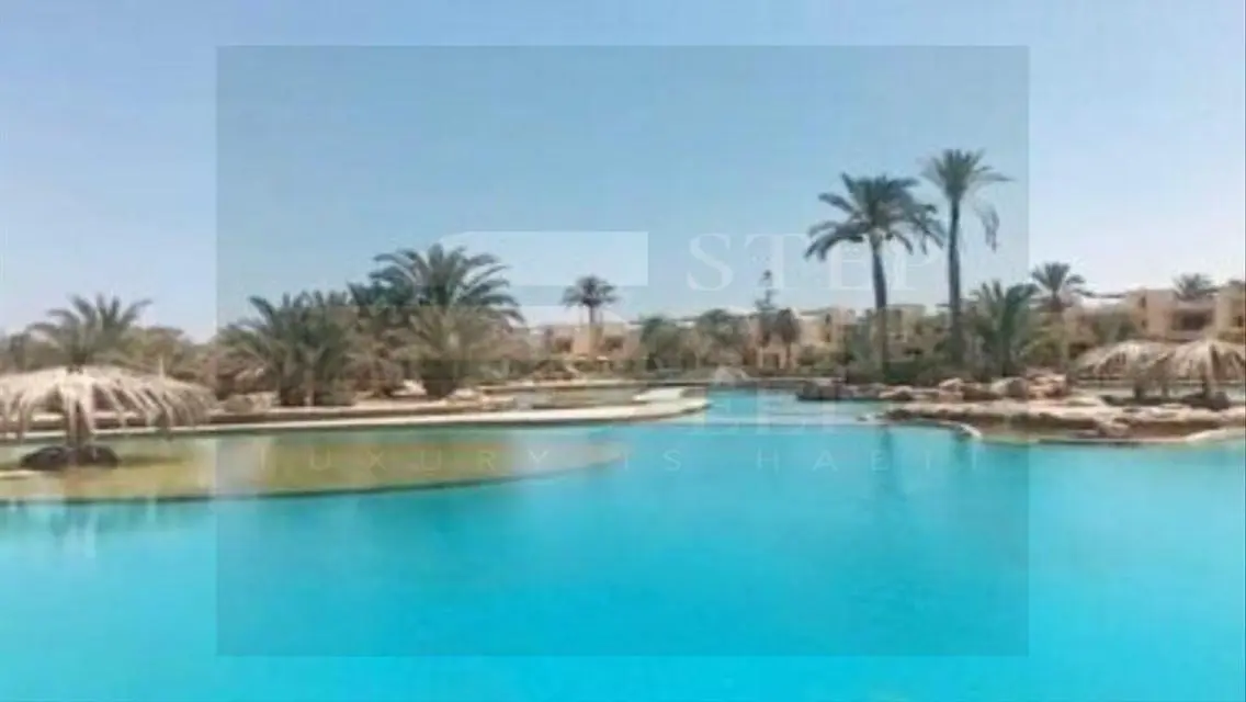 شاليه للبيع متشطب غرفتين في السخنه بأرقى قريه