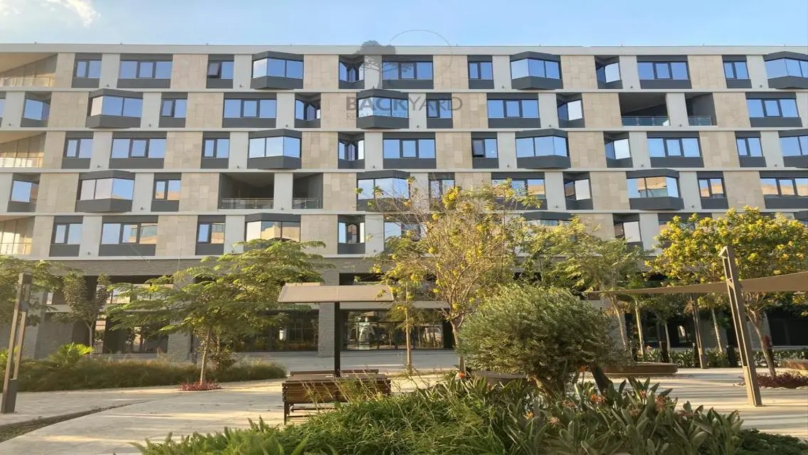 Office for rent in portal sodic fully finished