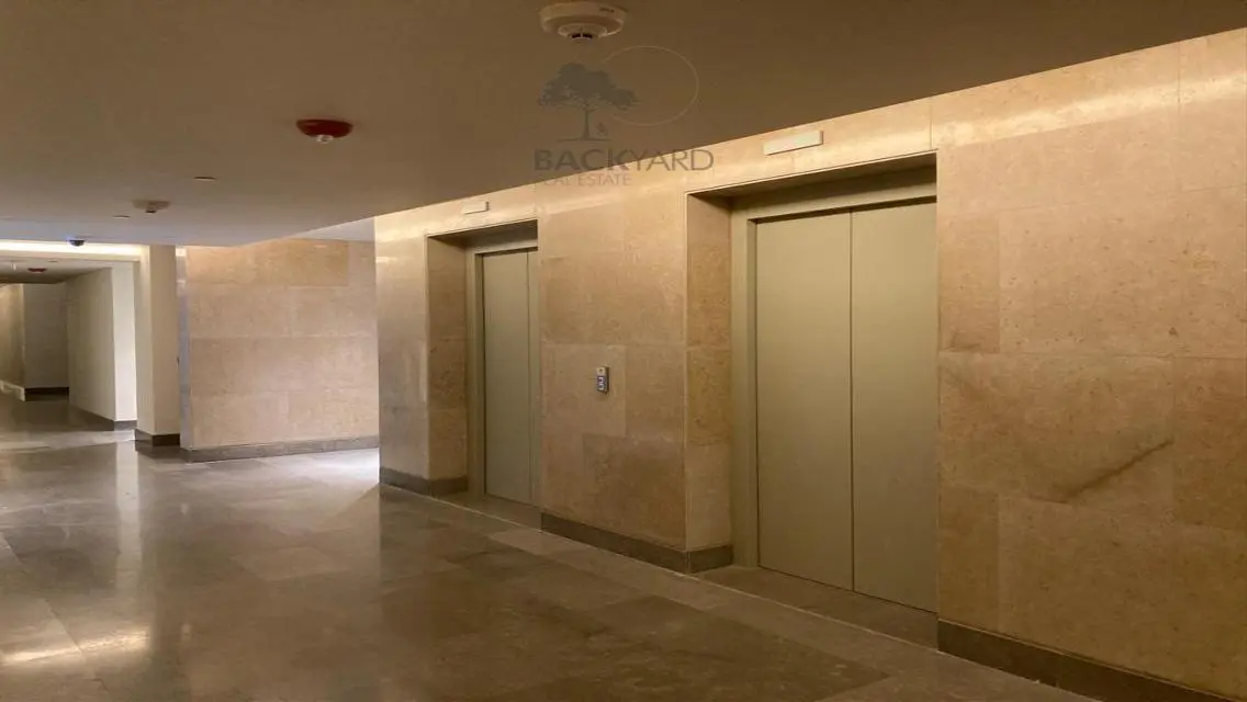 Office for rent in portal sodic fully finished
