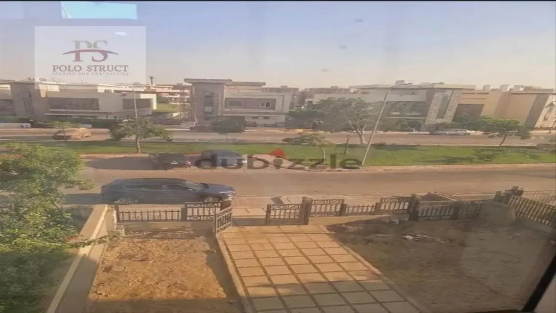 للبيع توين هاوس 502متر-تشطيب كامل -موقع مميز