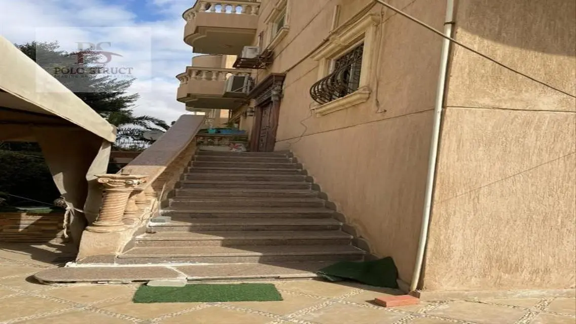 للبيع توين هاوس ٥٧٥متر - تشطيب كامل-موقع مميز