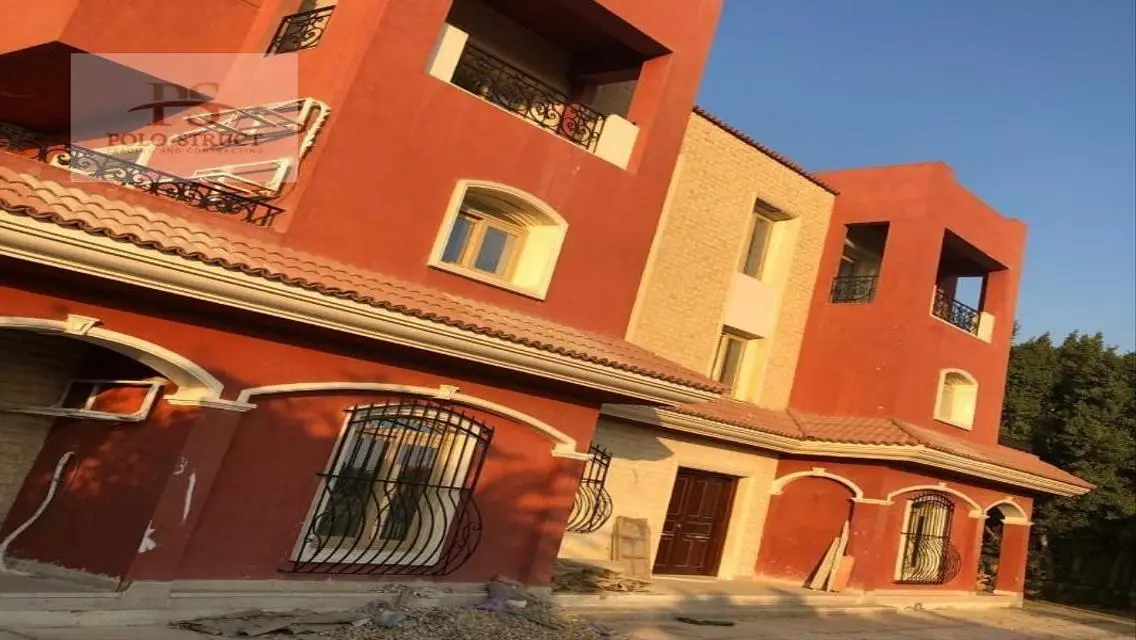 للبيع فيلا مستقلة 960متر-تشطيب كامل موقع مميز