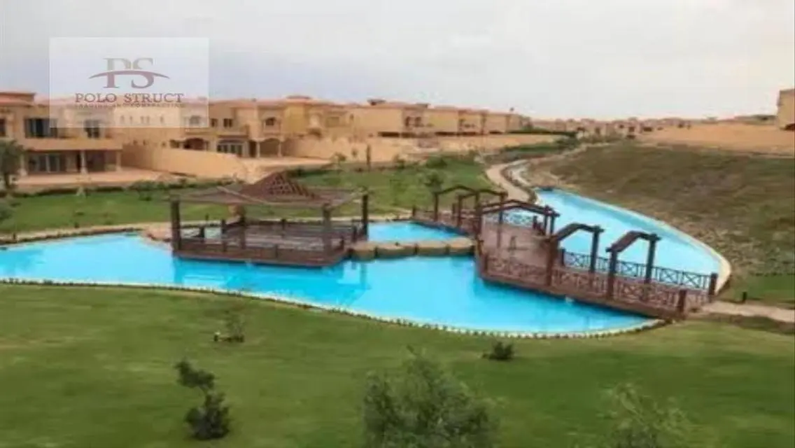 تاون هاوس كورنر 405متر-تشطيب كامل - موقع مميز