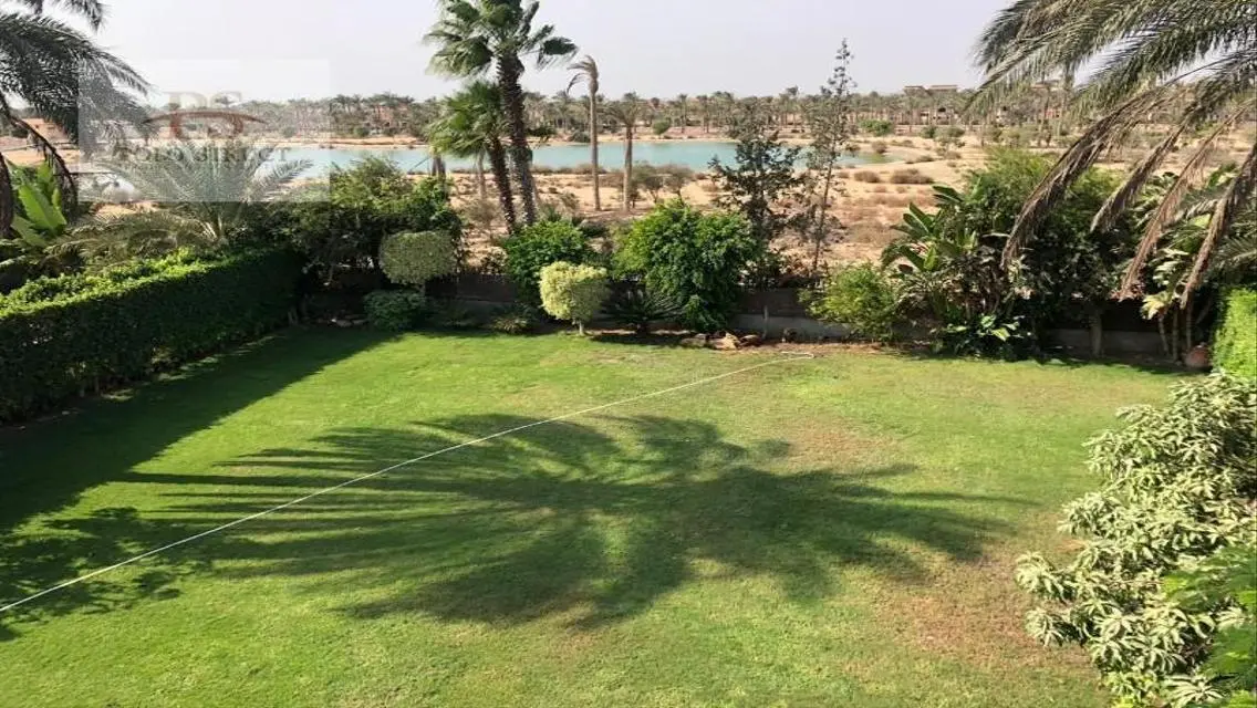 فيلا للبيع ١٢٥٠متر سوبر لوكس تشطيب استلام فورى