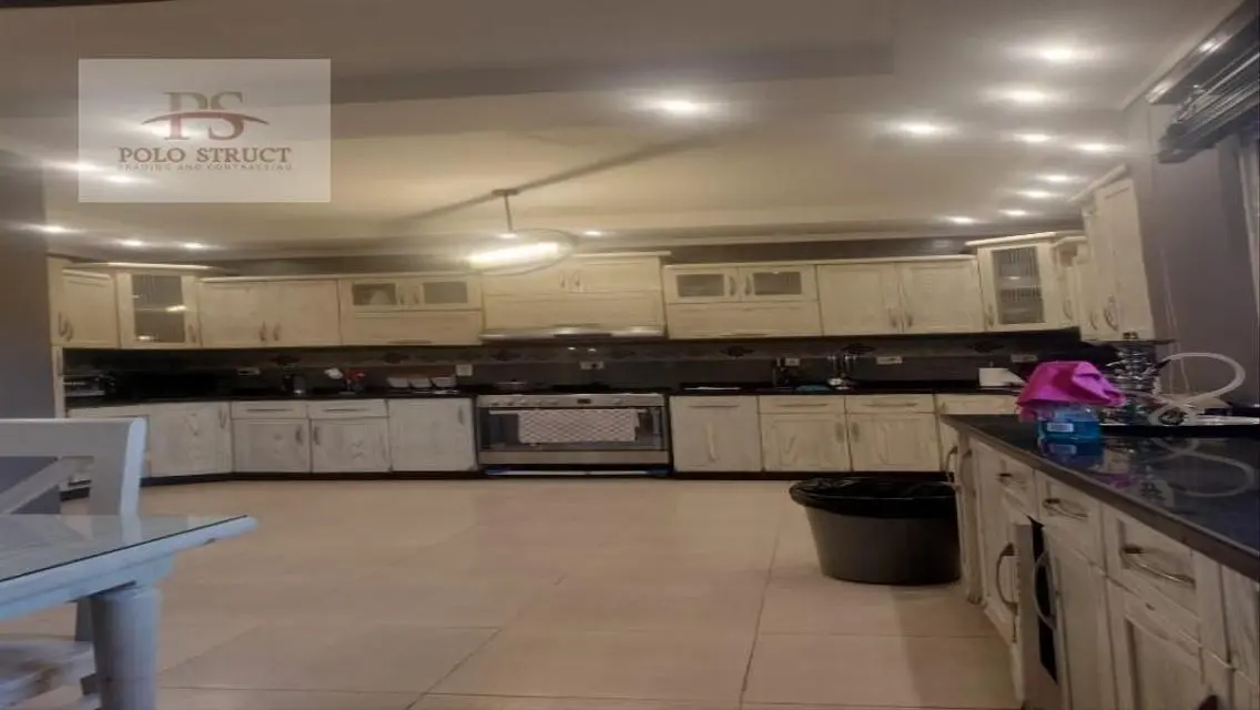 For sale Standalone villa 1000m- swimming pool