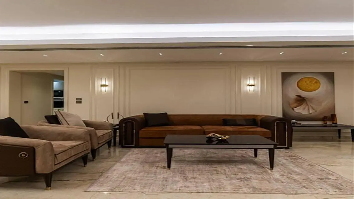 Villa  1800 m with furniture _New Cairo
