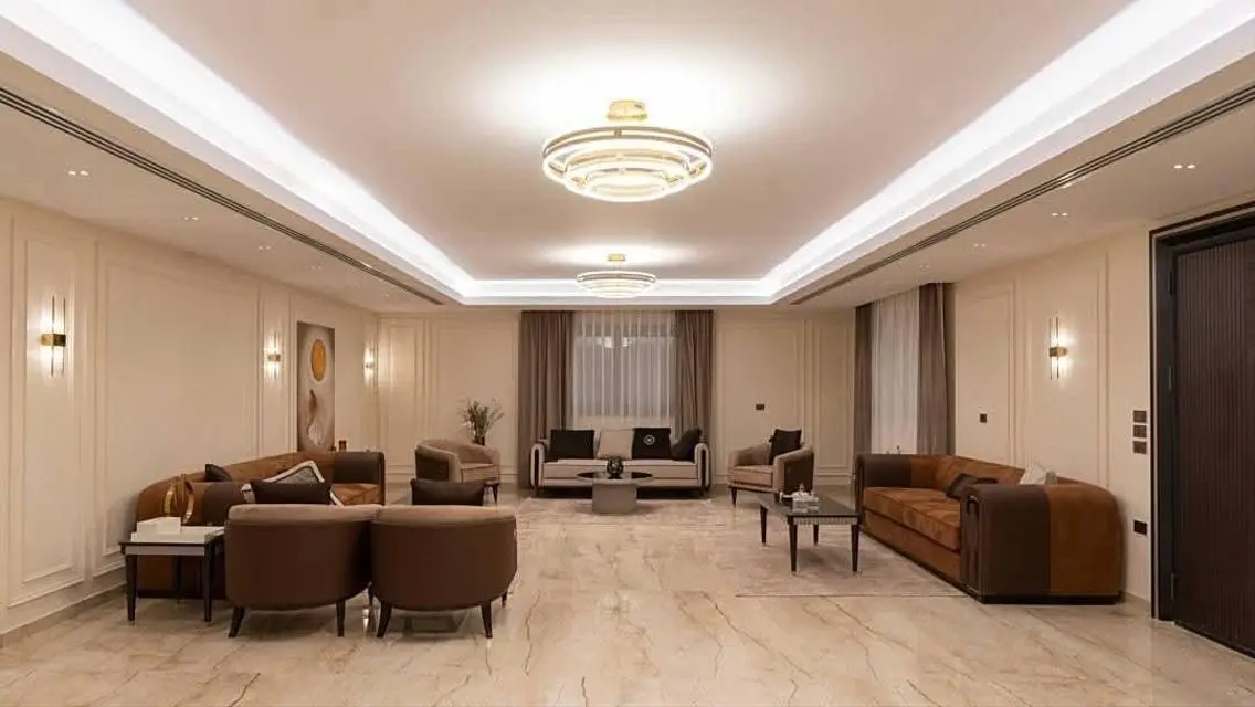 Villa  1800 m with furniture _New Cairo