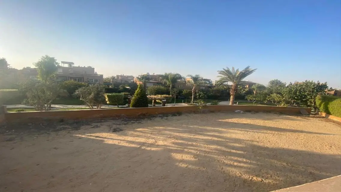 Villa 1200 m In bellagio compound _North 90th