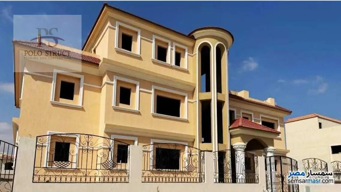 VILLA 1000 M PRIME LOCATION