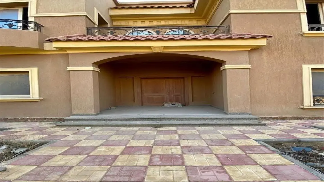 Villa 6 master bedrooms_ les Rios compound rois