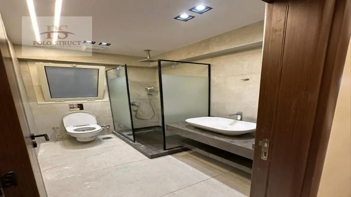 للايجار ميدل تاون هاوس 312متر - تشطيب كامل