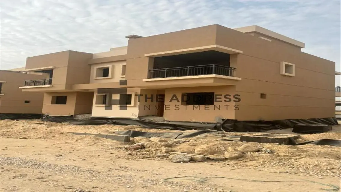 توين هاوس بروف نصف تشطيب في ⁠Taj Ville تقسيط