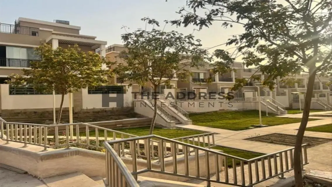 Villa Eden Garden Installments in The Median