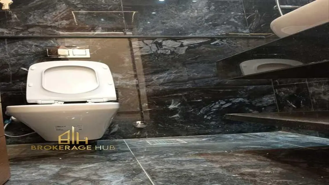 Luxury Apartment for Rent with 450 Square Meters