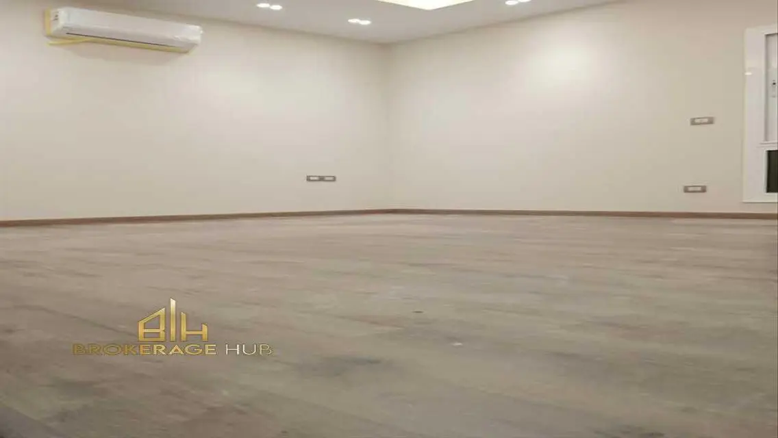 Luxury Apartment for Rent with 450 Square Meters