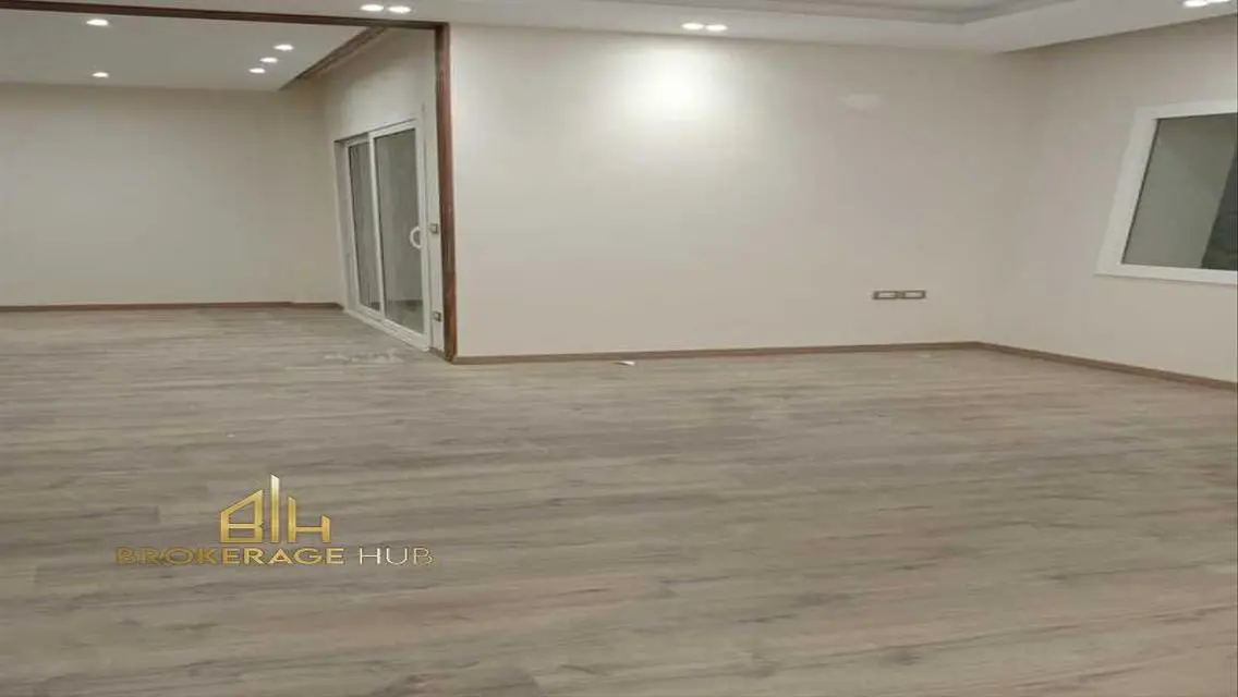 Luxury Apartment for Rent with 450 Square Meters