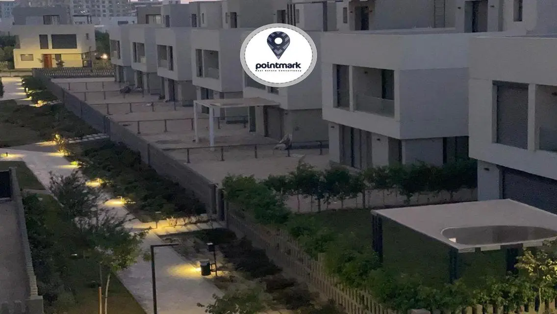 فيلا استلام فوري تشطيب كامل للبيع بموقع مميز
