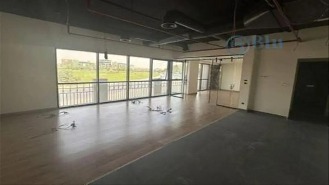 Finished 91M for Rent Prime Location Open View