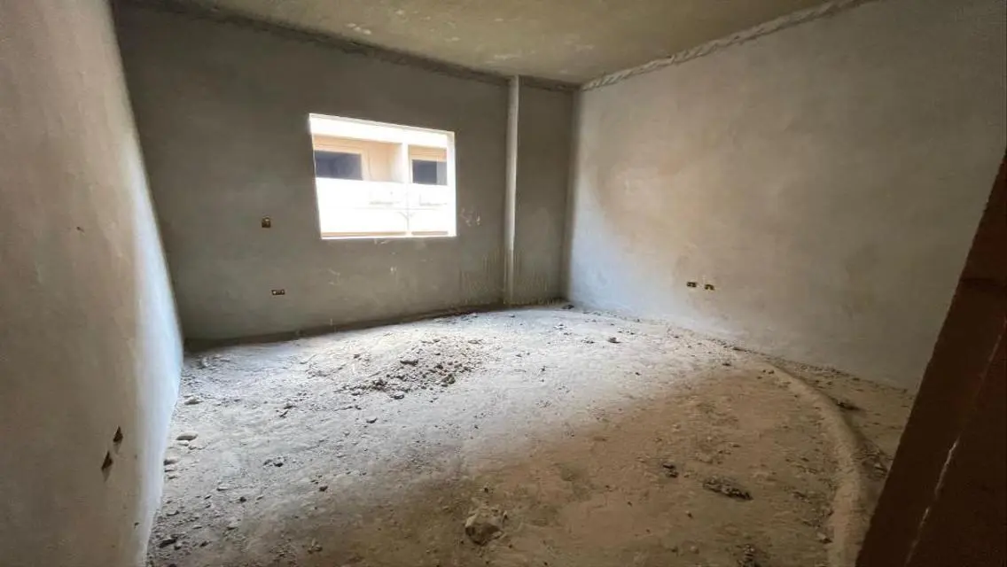 Ready to move, payment facilities over 1 year