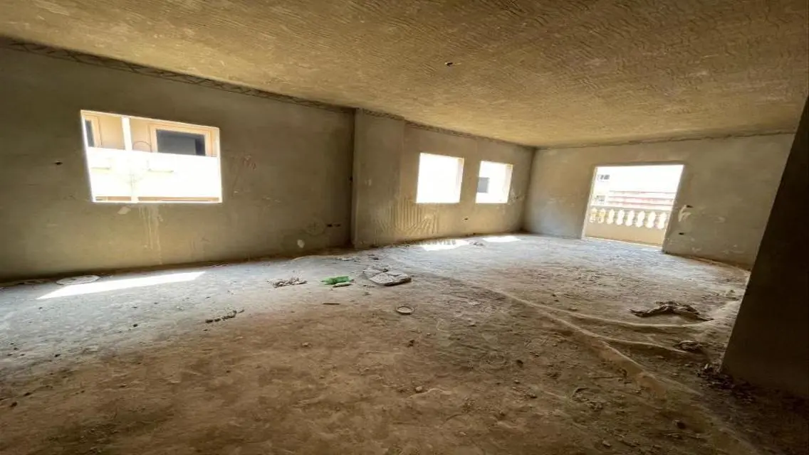 Ready to move, payment facilities over 1 year