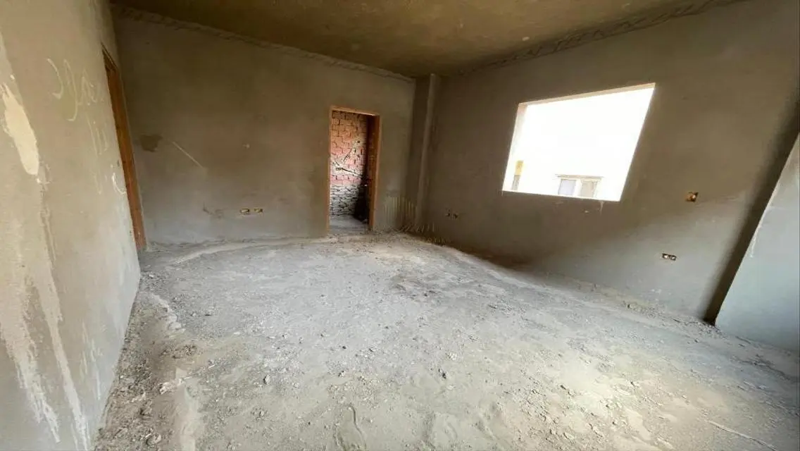 Ready to move, payment facilities over 1 year
