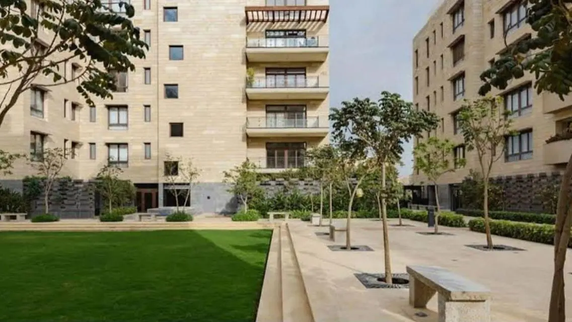 Luxurious Home with Stunning Lakeside View - Investment Opportunity