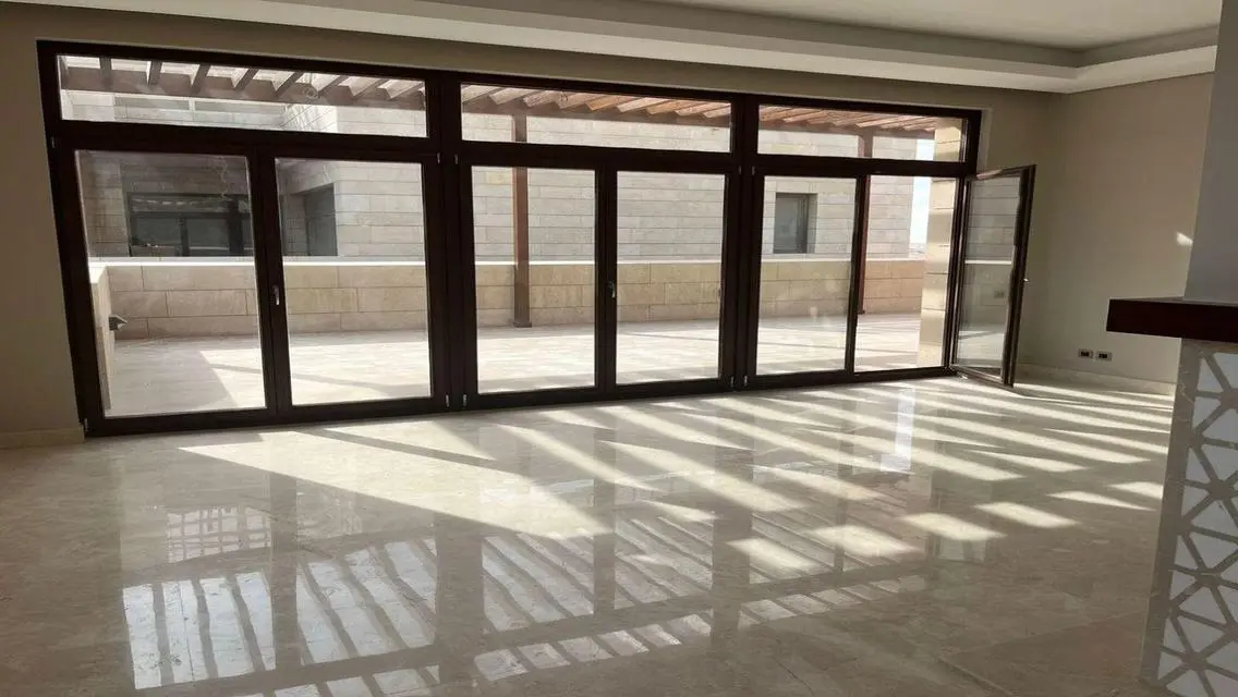 Luxurious Home with Stunning Lakeside View - Investment Opportunity