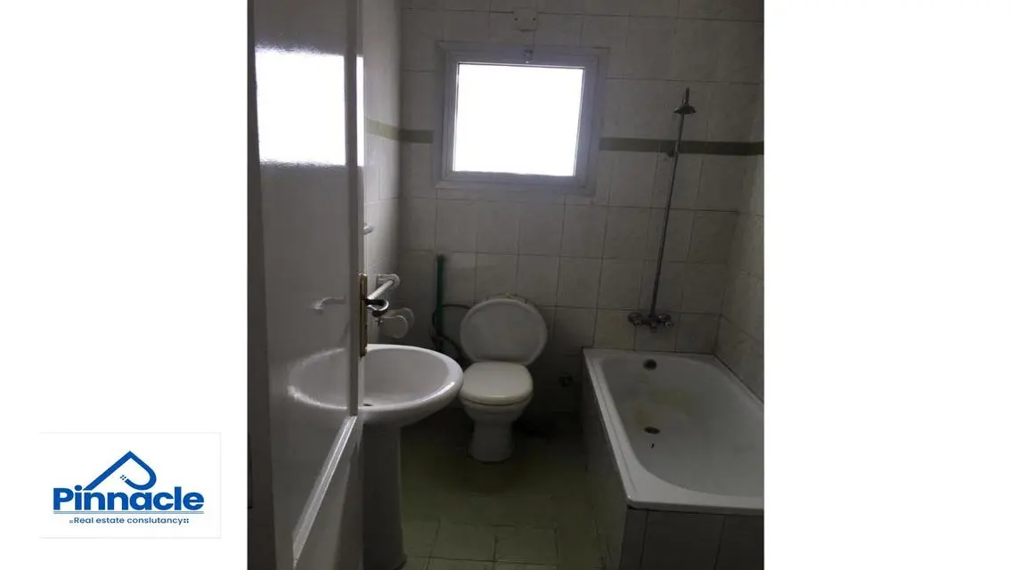 Apartment in Al Rehab 200 meters for rent,