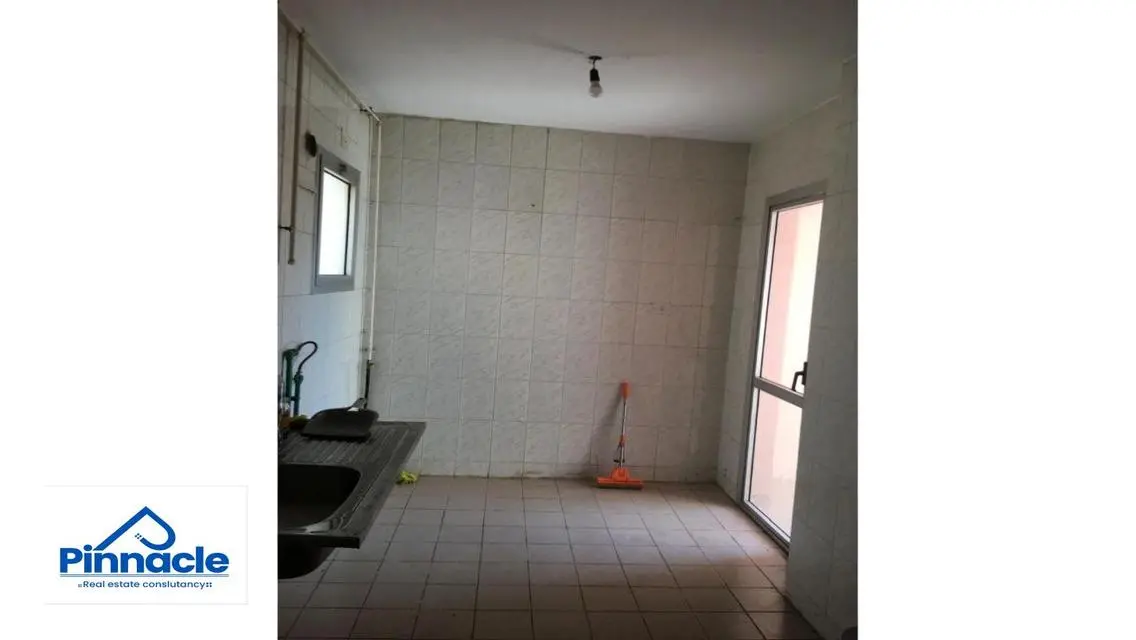 Apartment in Al Rehab 200 meters for rent,