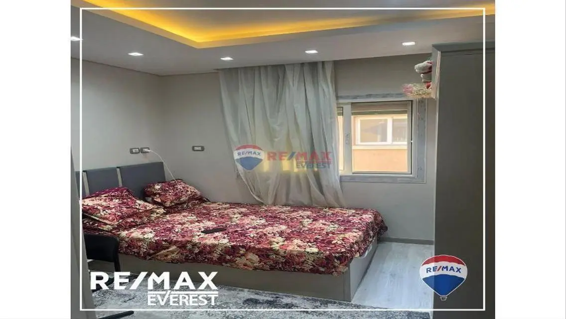 تاون هاوس كورنر تشطيب فاخر للبيع في نيوم اكتوبر