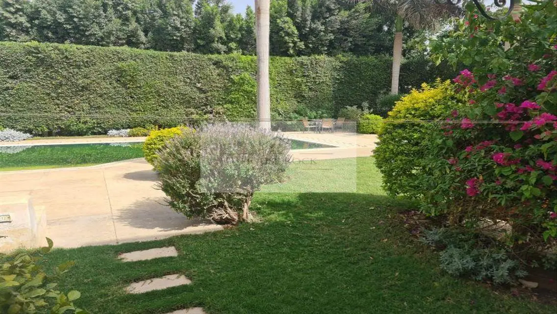 شقة للايجار مفروش بالكامل قطامية هايتس