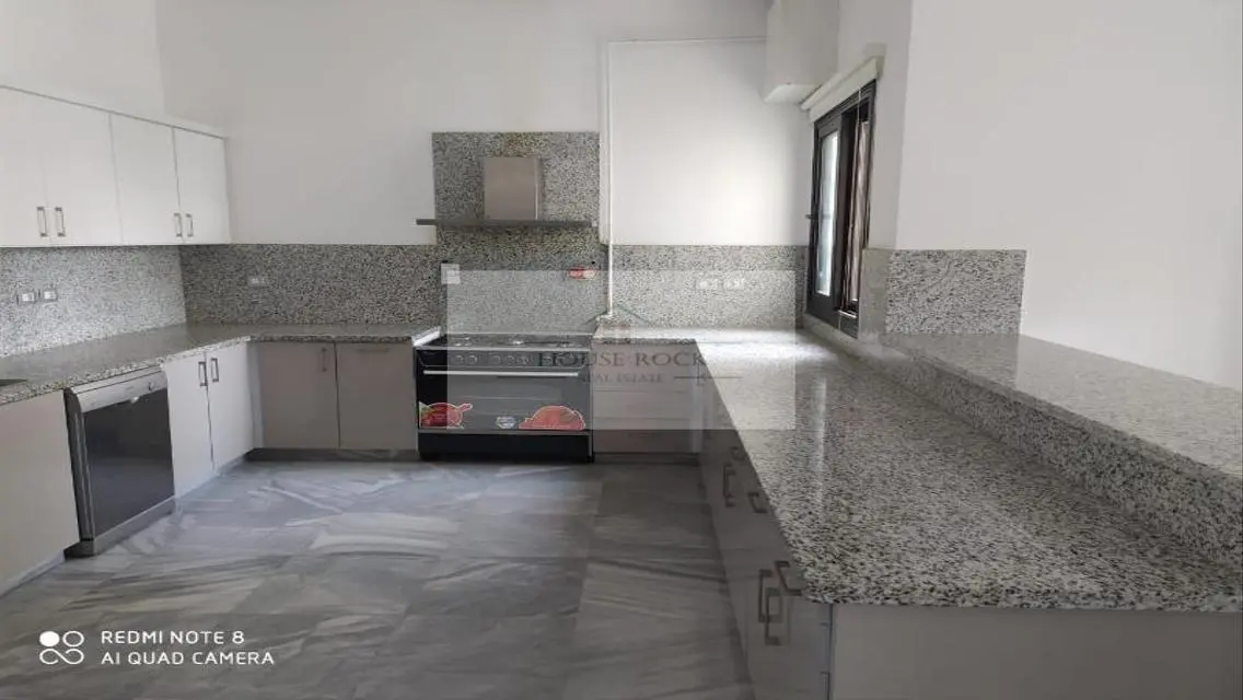 apartment for rent west golf semi furnished