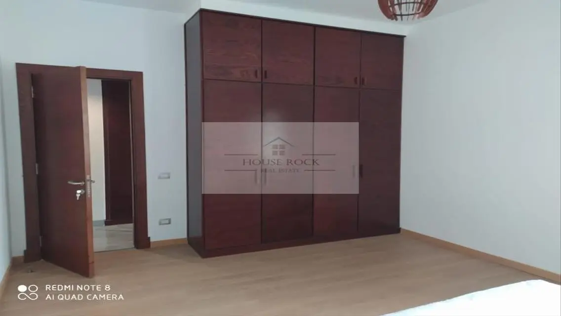 apartment for rent west golf semi furnished