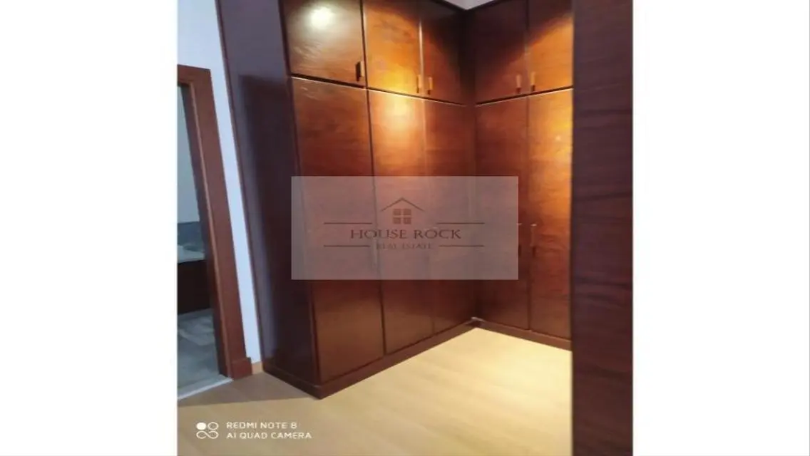 apartment for rent west golf semi furnished