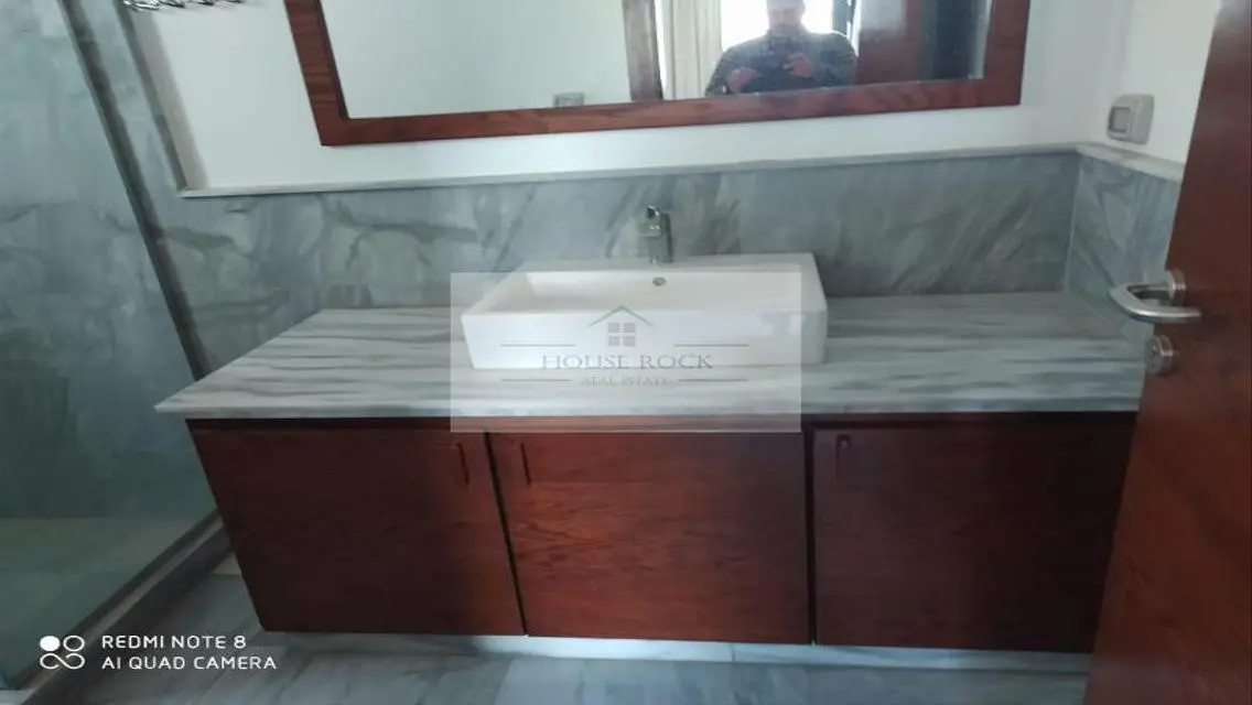 apartment for rent west golf semi furnished