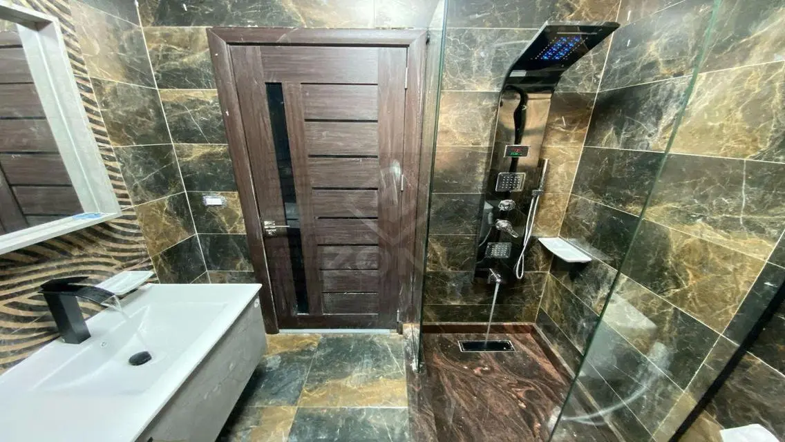 شقه111م للبيع في مدينتيB2 تشطيب سوبر لوكس سعر مميز