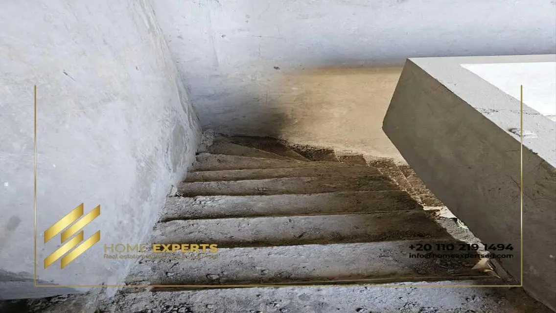 بنتهاوس فاخر للبيع في الباتيو اورو