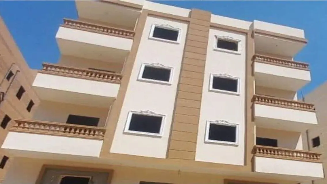 روف للبيع بمدينه بدر الحي المتميز280متر علي الفاصل